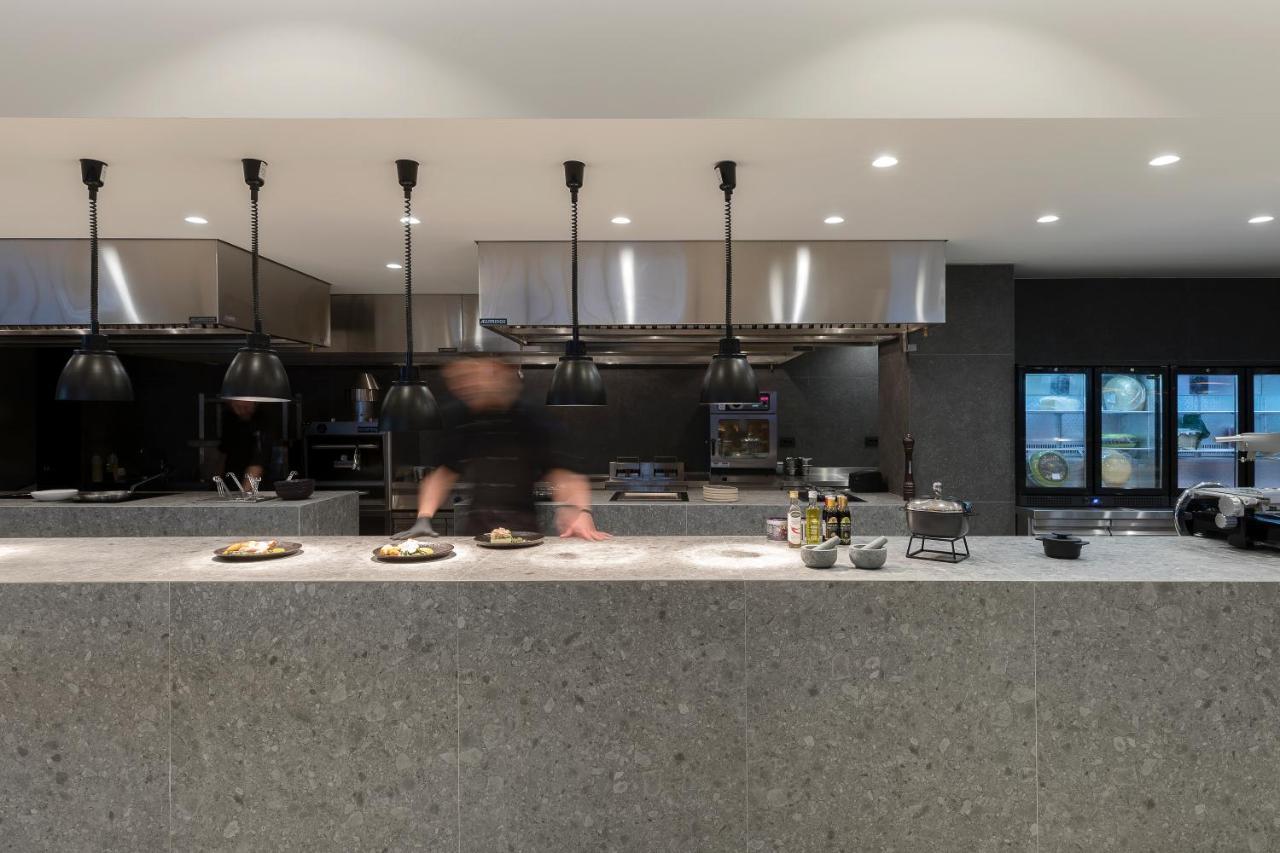 D' Andrea Lagoon All Suites - Adults Only Marmari  Exterior foto The open kitchen at the restaurant