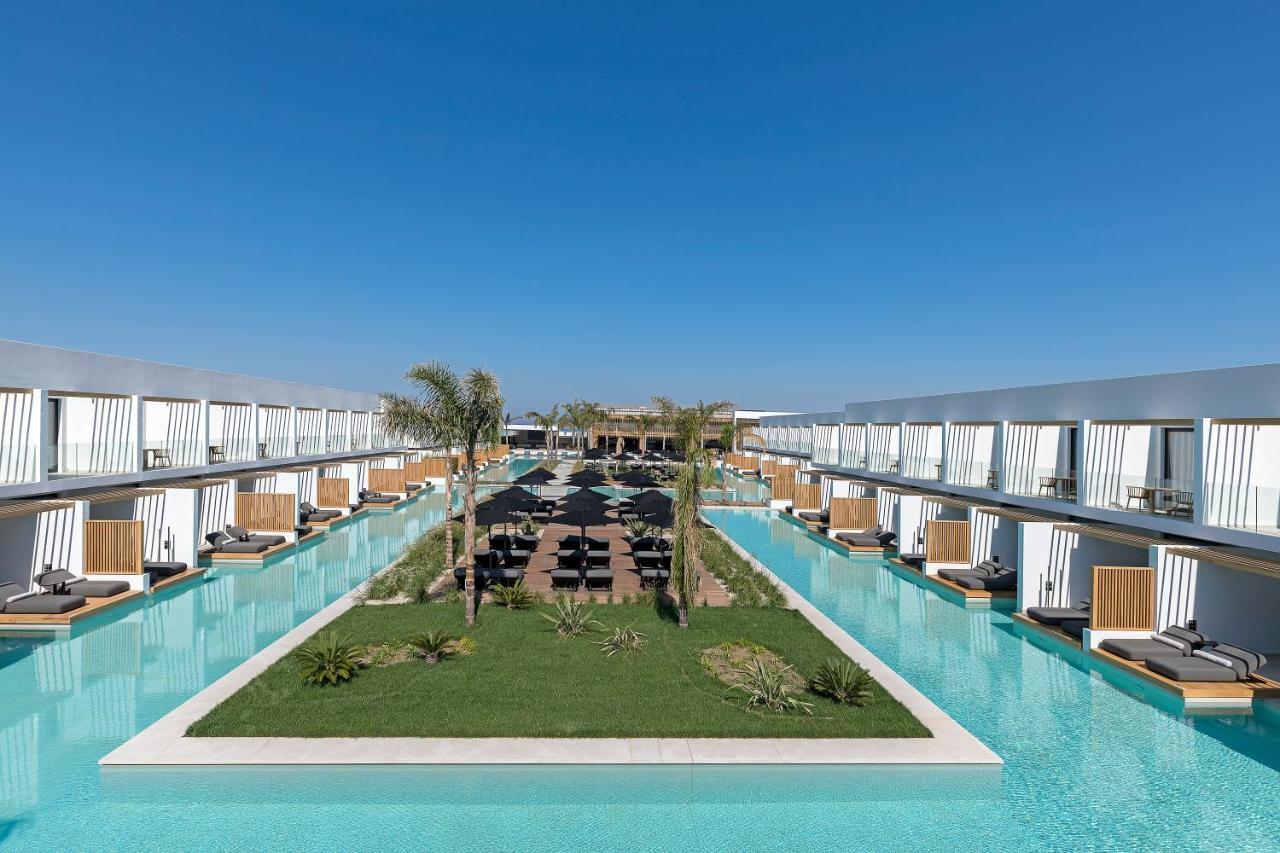 D' Andrea Lagoon All Suites - Adults Only Marmari  Exterior foto The hotel's swimming pool